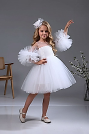 Kol Detaylı Ponponlu Beyaz Tokalı Pudra Renk Çocuk Abiye Aby458